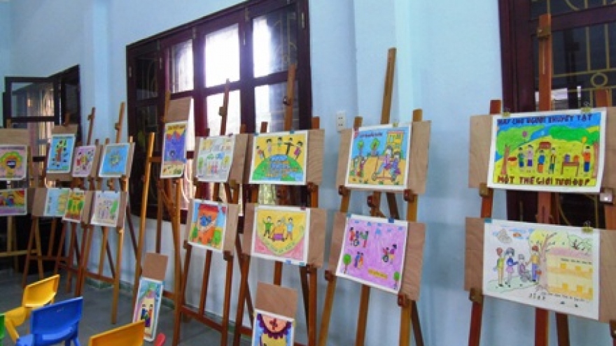 Phát động Cuộc thi vẽ tranh “Ước mơ vượt khó” về trẻ em khuyết tật
